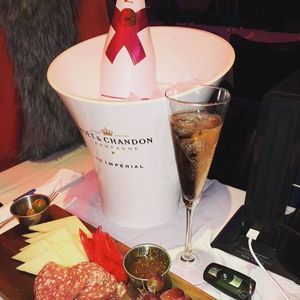 Meet your Posher, Flor del arva